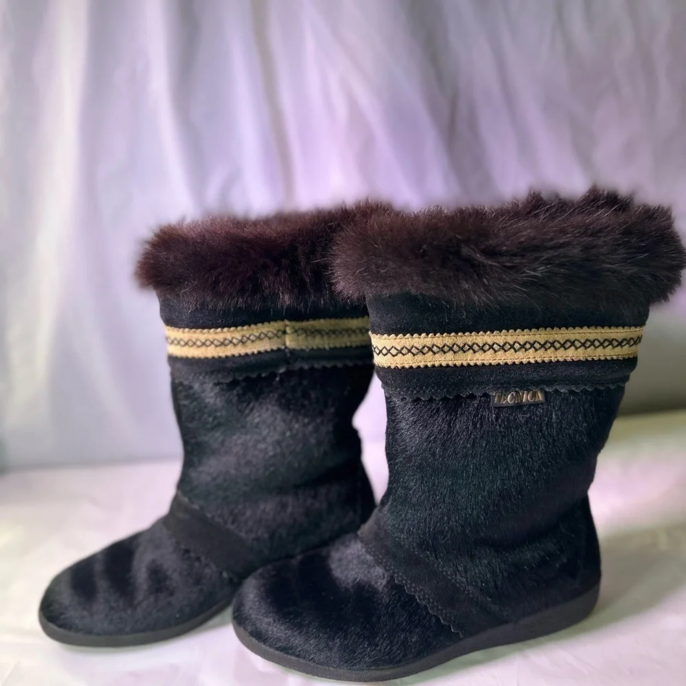 Tecnica Kids Black and Gold Boots with Fur Trim